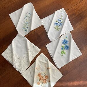 Vintage Floral Embroidered Handkerchief Set